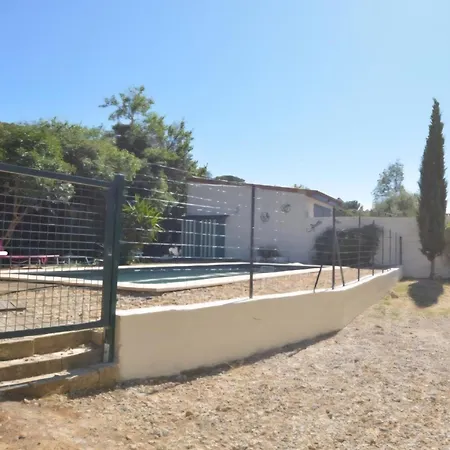 Villa Alfabeta *