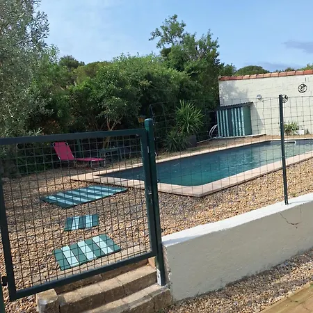 Alfabeta Villa *