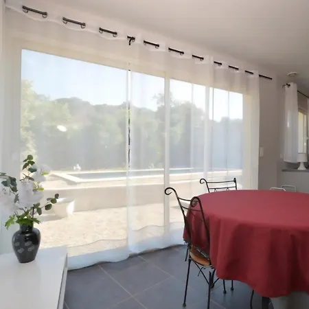 Alfabeta Villa